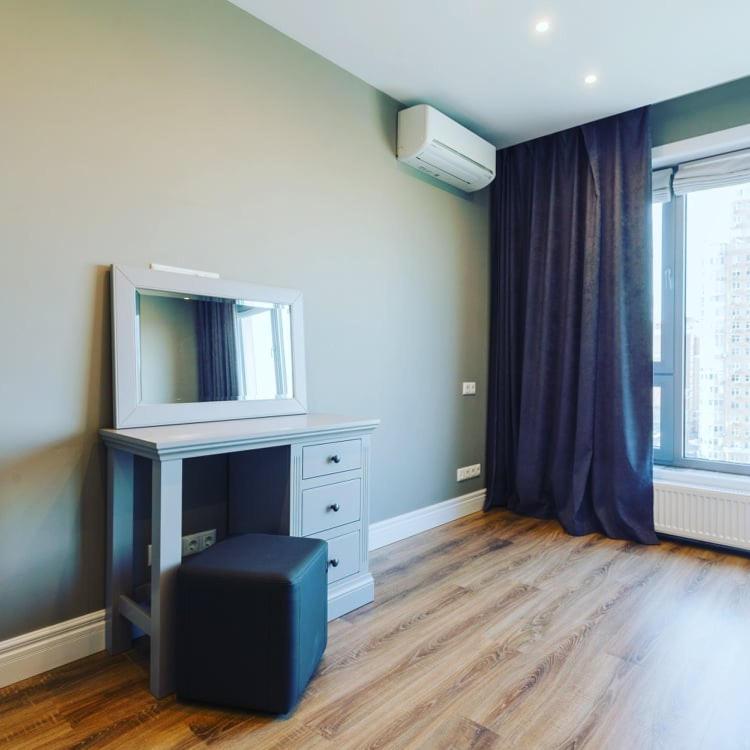 Vip 2 Rooms 75M2 Center Of Obolon Near River Side Kiev Exteriör bild